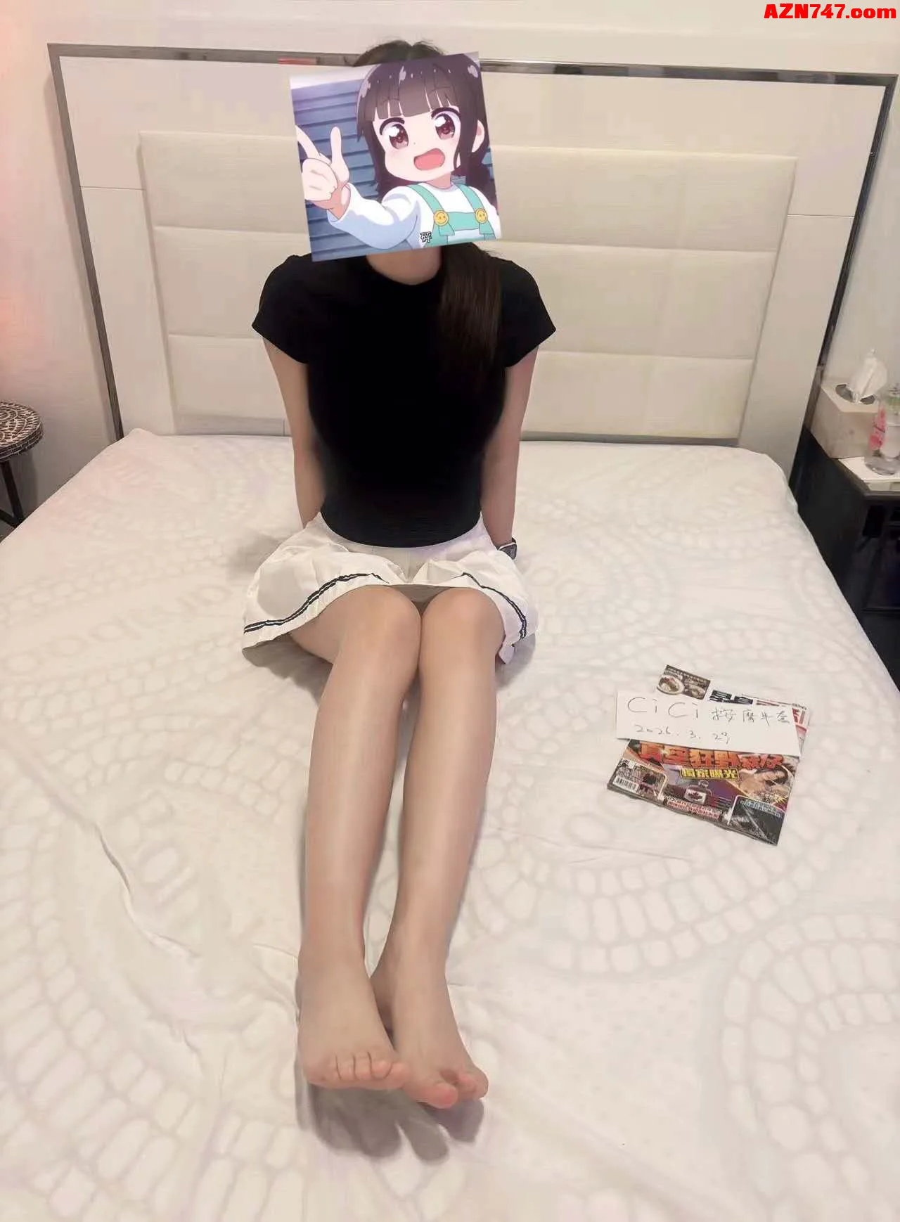 19岁学妹半套cici 全身上下纯天然，也是素颜美女 02